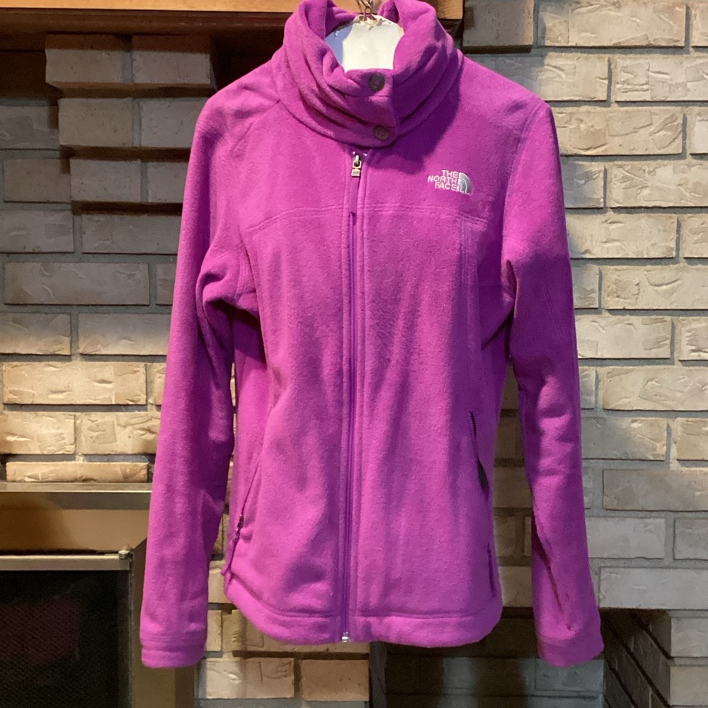 The North Face Women's Magenta Fleece Jacket